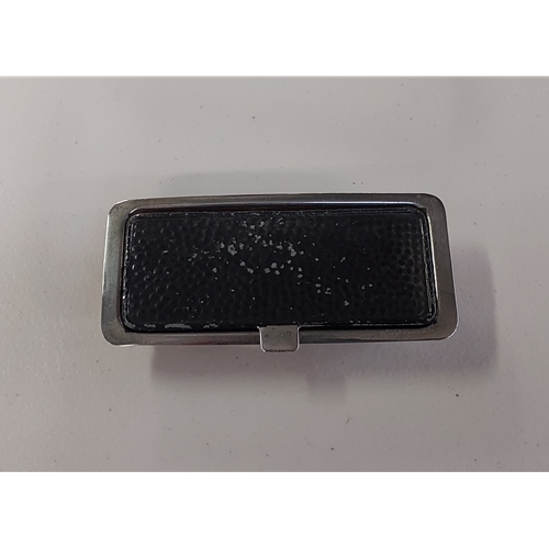 Late Pebble Stone Ashtray - used