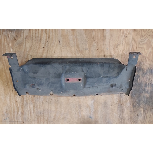 Lower Air Baffle - used