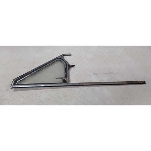 Left Vent Window Assembly - used