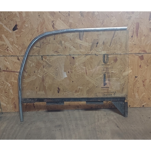 Left Late Side Glass Assembly - B - used